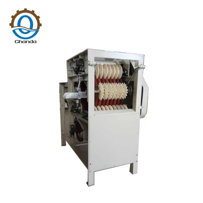 Automatic Red Removing Roasted Groundnut Cashew Nuts Skin Peanut Peeling Machine